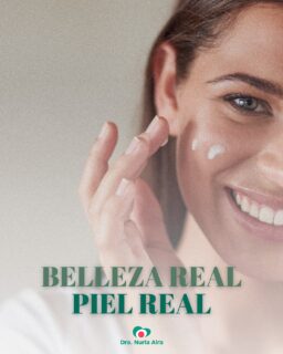 ✨ Belleza real, sin filtros ni exageraciones ✨
Hoy la medicina estética ya no va de cambios drásticos ni de borrar tu esencia. La nueva tendencia es clara: cuidar tu
piel desde dentro para potenciar lo que te hace única, respetando tu expresión y tu personalidad. 

En lugar de transformarte en alguien distinto, el objetivo es que te veas bien sin dejar de ser tú, con una piel luminosa, sana y llena de vitalidad. Esto significa optar por
tratamientos preventivos, naturales y progresivos, que mejoran la calidad de la piel y retrasan los signos visibles del envejecimiento.

🔸 Hidratación profunda: Mantener la piel nutrida para que luzca fresca y elástica.
🔸 Bioestimulación de colágeno: Favorecer la regeneración natural para ganar firmeza y textura.
🔸 Prevención inteligente: Empezar a cuidar antes de que los signos del tiempo aparezcan.

Tu piel habla de ti: refleja tu estilo de vida, tus emociones y también el cuidado que le das. No se trata de ocultar la edad, sino de lucirla con orgullo y naturalidad.

📅 Agenda tu cita con la Dra. Nuria y empieza a cuidarte con naturalidad.  Hazlo por ti. Tu piel lo agradecerá 💆