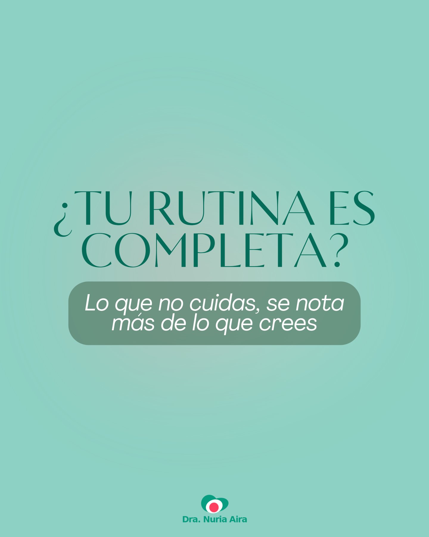 ¿Tu rutina es completa? Tu rostro no termina en la mandíbula.
Cuando hablamos de cuidar la piel, solemos pensar solo en el rostro. Pero hay dos zonas que muchas veces olvidamos… y que delatan más de lo que imaginas: el cuello y el escote. Son áreas delicadas, con una piel más fina, que sufren los mismos efectos del sol, del paso del tiempo, e incluso de mirar el móvil cada día.

🔸 Suelen mostrar arrugas antes que el rostro
🔸 Acumulan manchas si no se protegen del sol
🔸 Pierden firmeza y elasticidad si no se hidratan bien
💬 No basta con aplicar la crema facial “de paso”.
Estas zonas necesitan atención específica, y en la clínica te guiamos para hacerlo de forma correcta y efectiva.

📅 Agenda tu cita con la Dra. Nuria y empieza a cuidar tu piel…
de verdad.